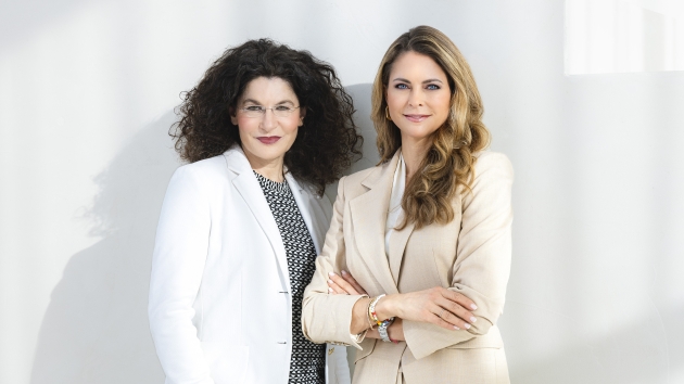 Weleda launcht Körperpflegemarke mit Prinzessin Madeleine - Tina Müller, CEO Weleda AG (links), und Prinzessin Madeleine von Sweden - Quelle: Henning Ross/Weleda AG